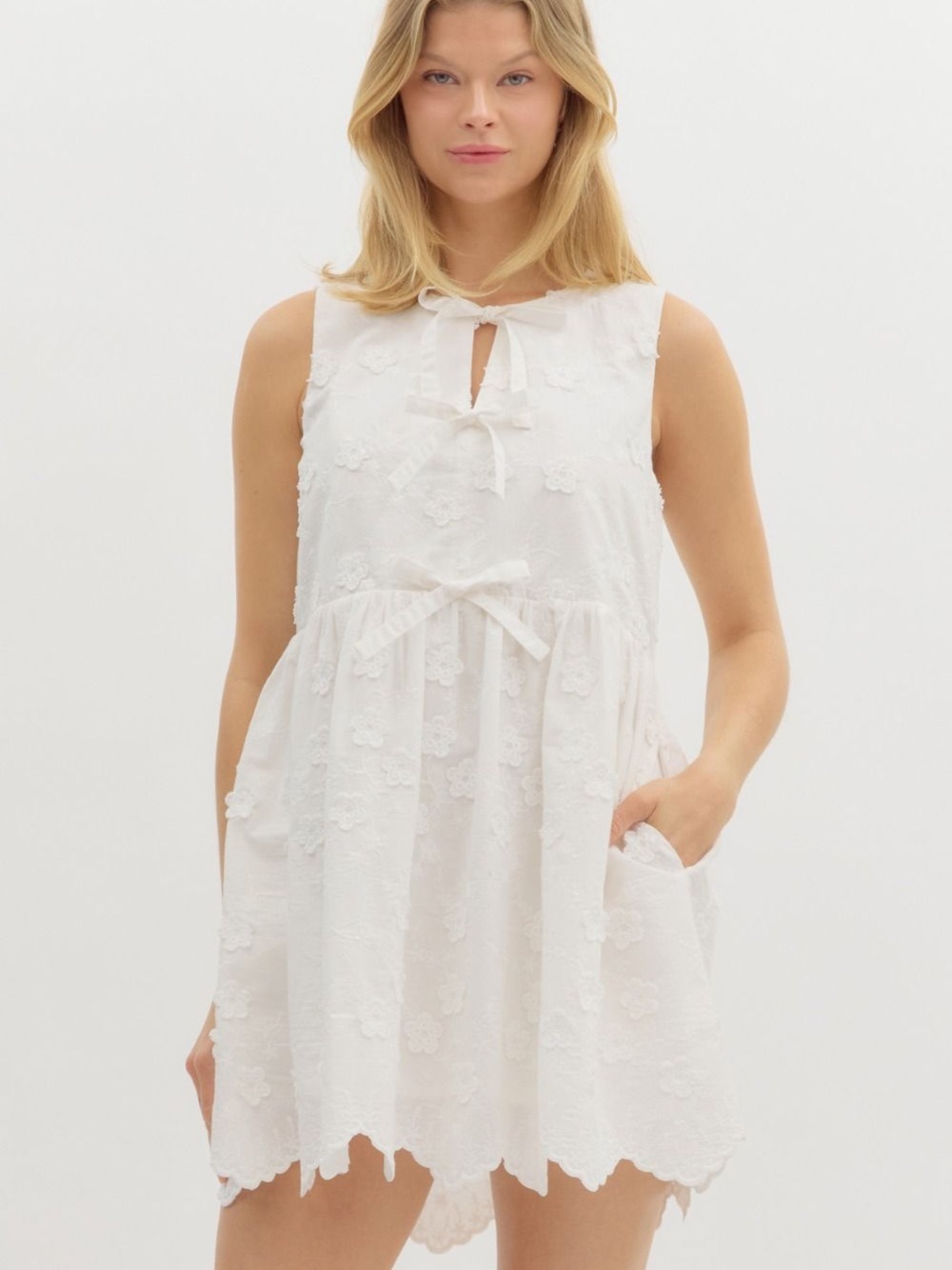 entro White Sleeveless Eyelet Tie-Front Mini Dress